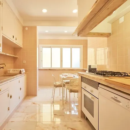 Campo Pequeno Prestige Гостьовий будинок