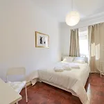 Campo Pequeno Prestige Affittacamere 3*