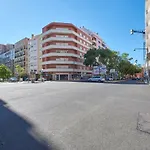 Guest house Campo Pequeno Prestige 3*